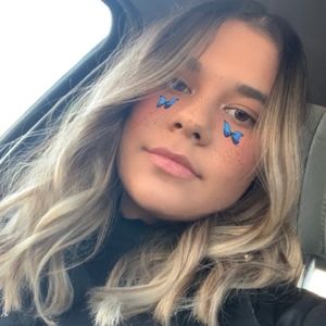 Meet your Posher, Nour